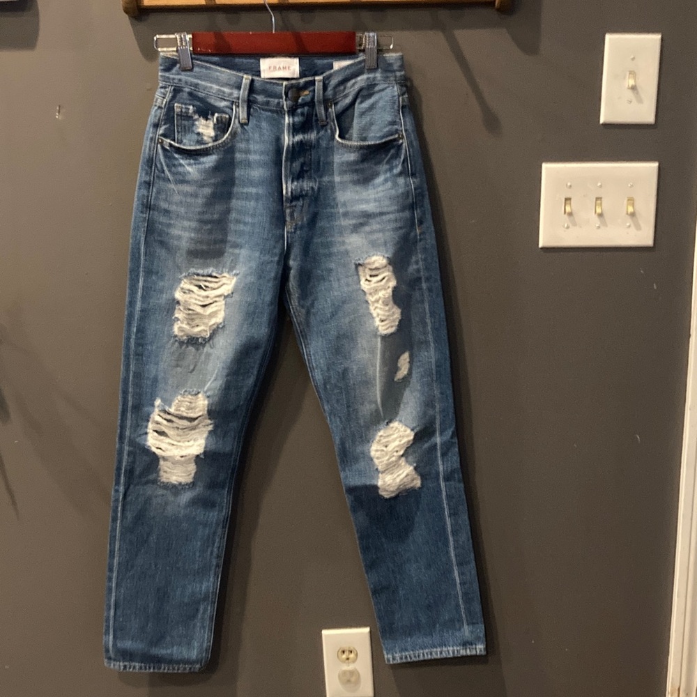 Frame size 24 Heritage Bellflower Rips jeans excellent condition